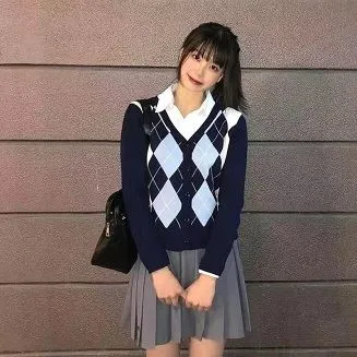 वर्दी स्वेटर ब्लू और ब्लैक डायमंड वी-गर्दन बुना हुआ स्वेटर